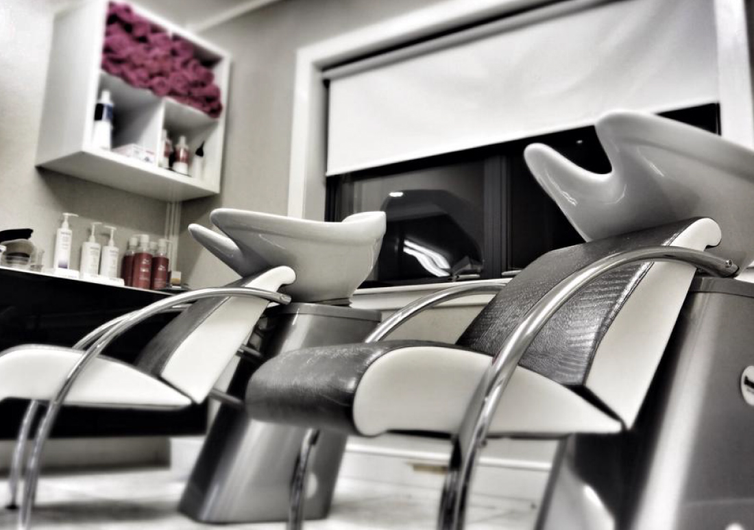 Moderno hair boutique web and print design from levelone creative
