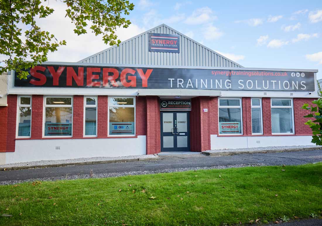 synergy training solutions website design from levelone creative hillington training centre
